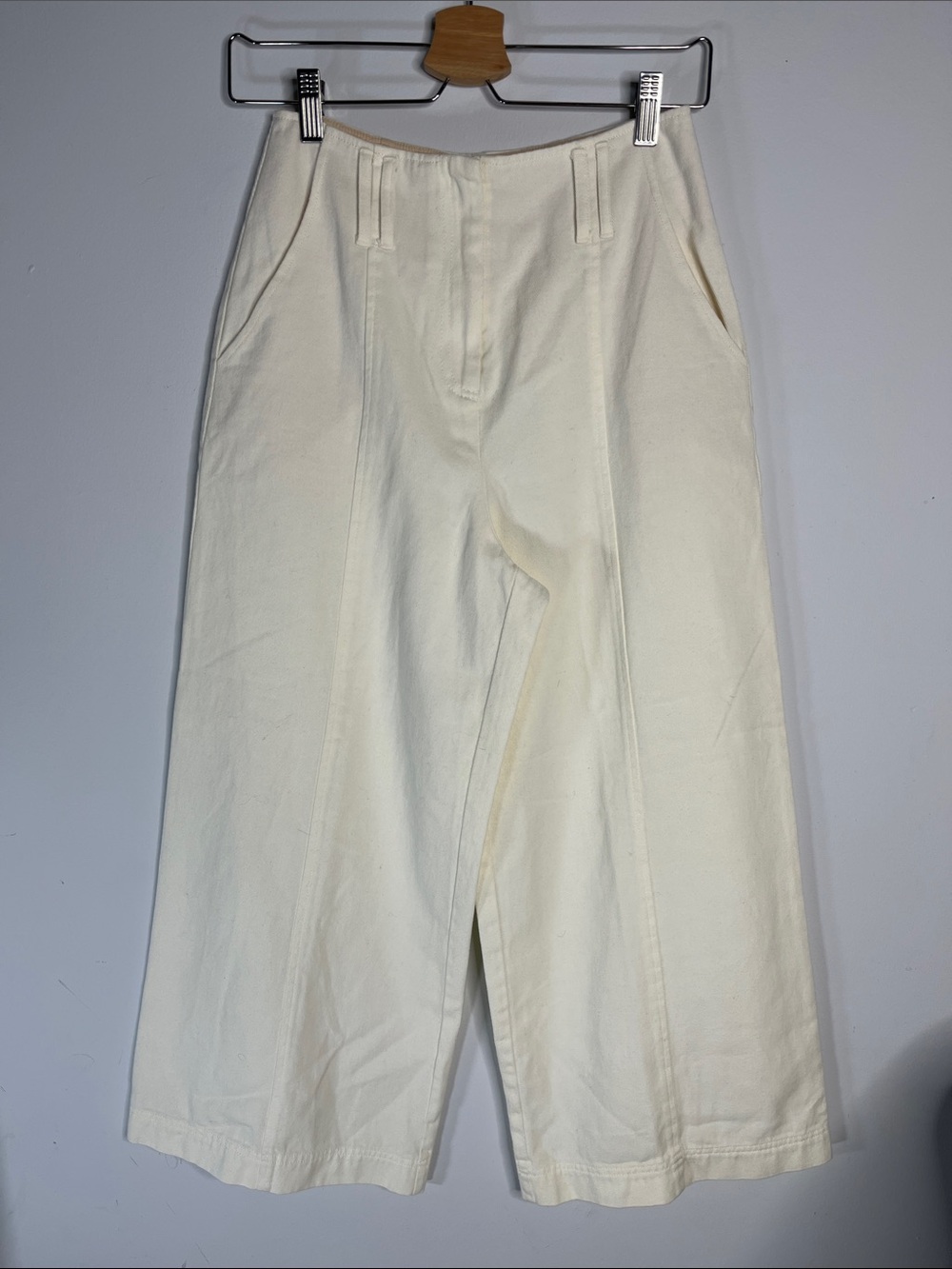 Women's High Rise Cream Wide Leg Capsule Minimalist Pants Size 2 Preppy